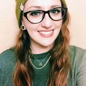 Meet Your Posher, Ashley!